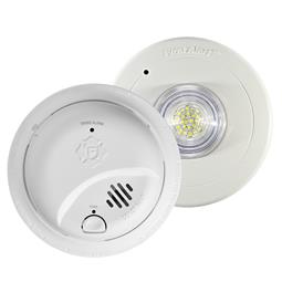 BRK First Alert SMI100-AC Hardwired Smoke Alarm + SLED177 Strobe