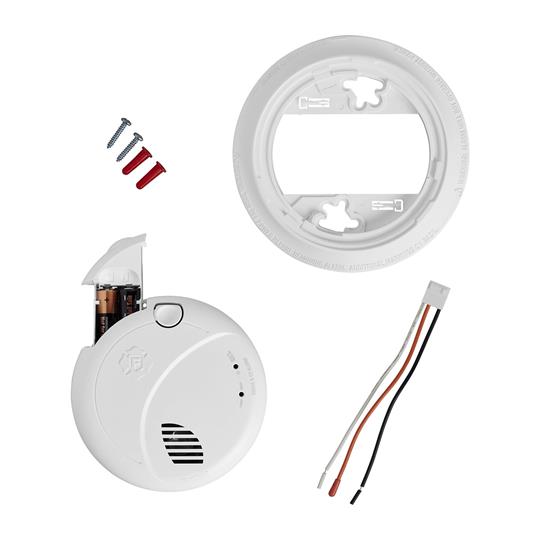 BRK First Alert SMCO100V-AC Hardwired Smoke & CO Alarm with Voice Alert